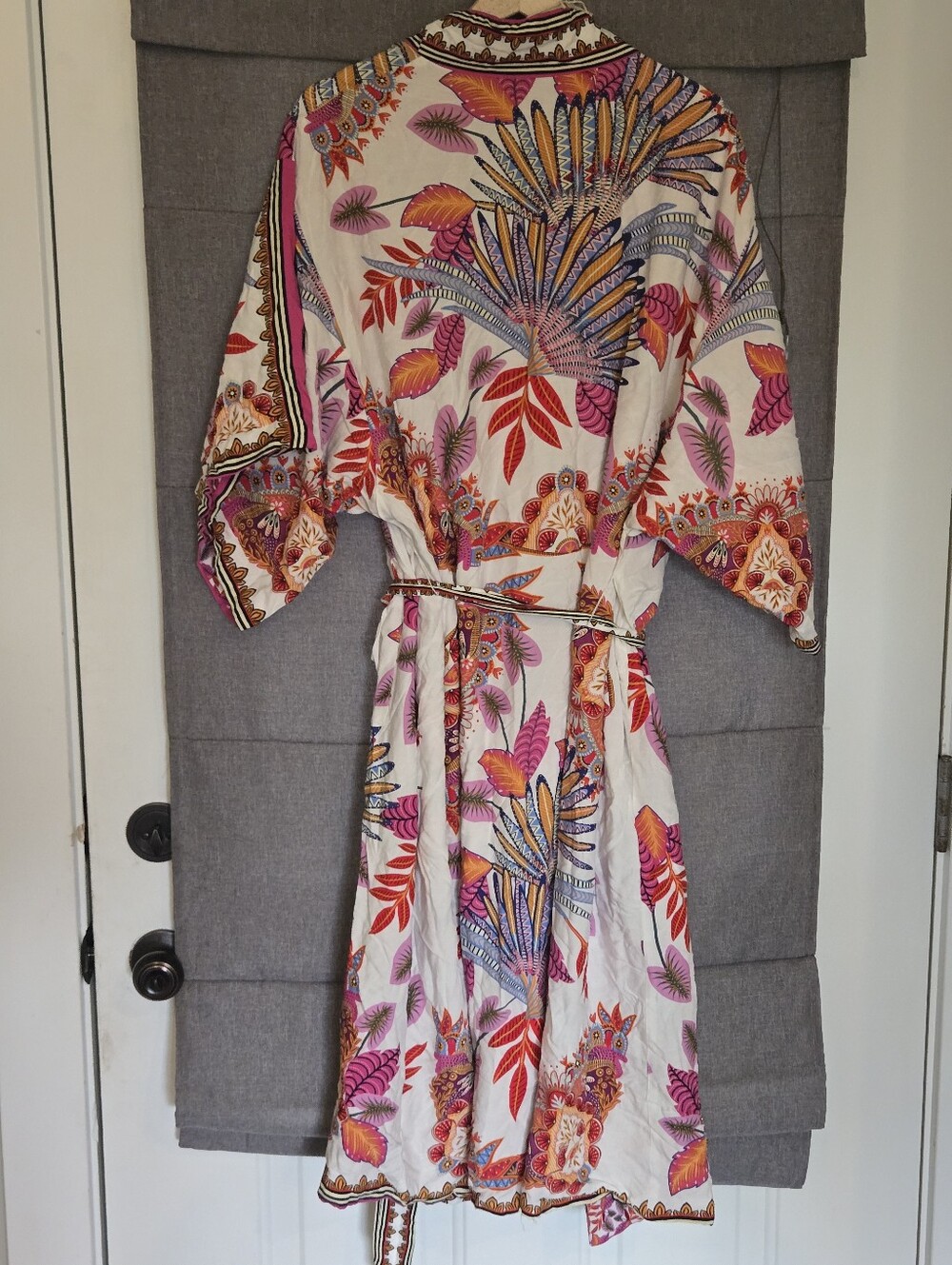 Haute Hippie STYLE Reversible Midi Belted Floral Robe Kimono Rayon 1X - Picture 9 of 9